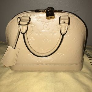 Louis Vuitton Alma bb new